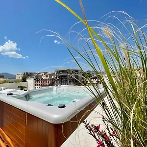 https://home-avenue-luxury-townhouse.in-sardinia.net