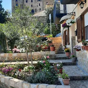 https://casa-alessandra-castelbuono-sicily.sicilyhotelsitaly.net